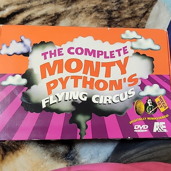 Monte Python flying circus DVD - Picture 2 of 2